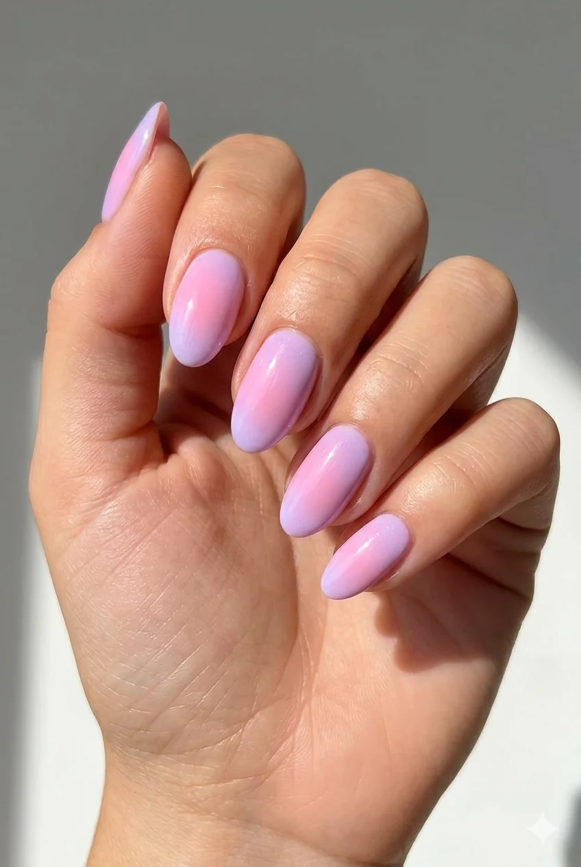 pastel aura nails gradient summer 2026